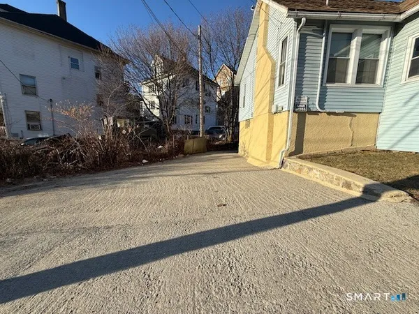 $359,000 | 113 Bunker Hill Avenue, Waterbury, CT 06708