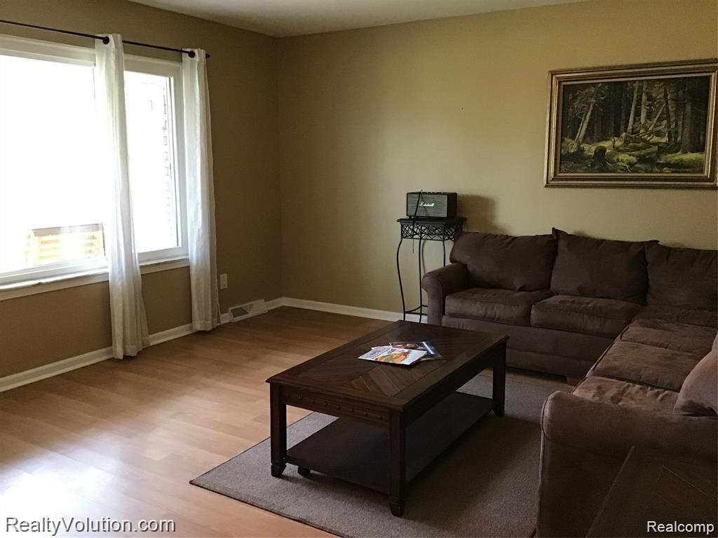 4841 Bishop Road Dryden, MI 48428 - Photo 4 of 46