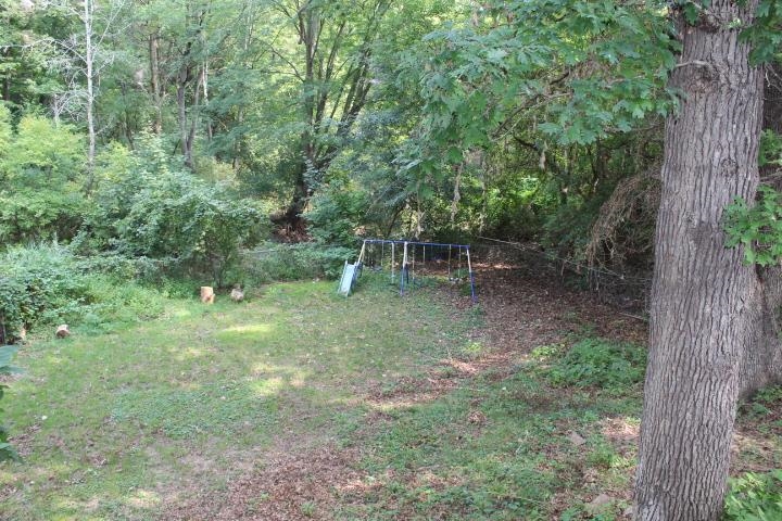 7328 North Genesee Road Genesee, MI 48437 - Photo 17 of 18 50090392-16.JPG