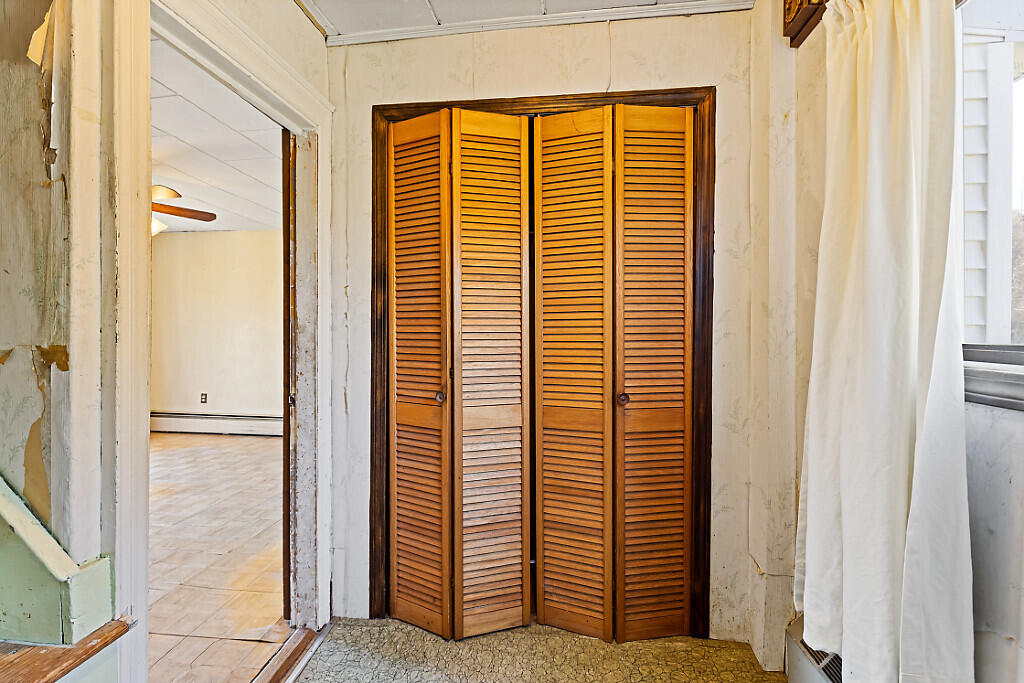 318 Pinkham Brook Road Durham, ME 04222 - Photo 16 of 37 20_BP5A5302_DxO_mls