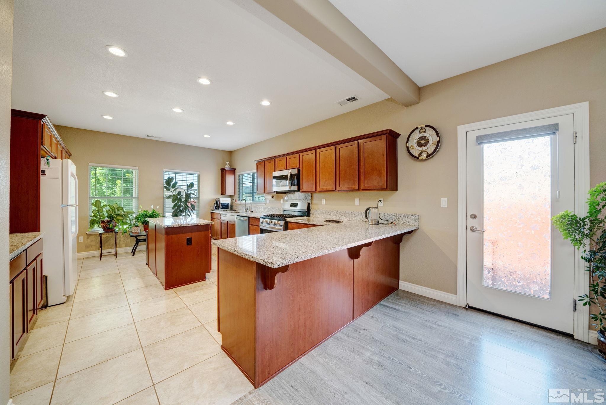 18633 Haskell Peak Court Reno, NV 89508 - Photo 10 of 28 Photo 10