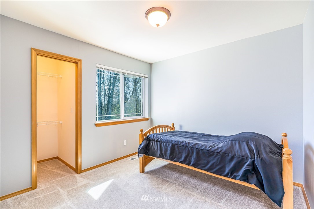 18864 108th Lane Southeast Renton, WA 98055 - Photo 21 of 35 Gallery Image 21