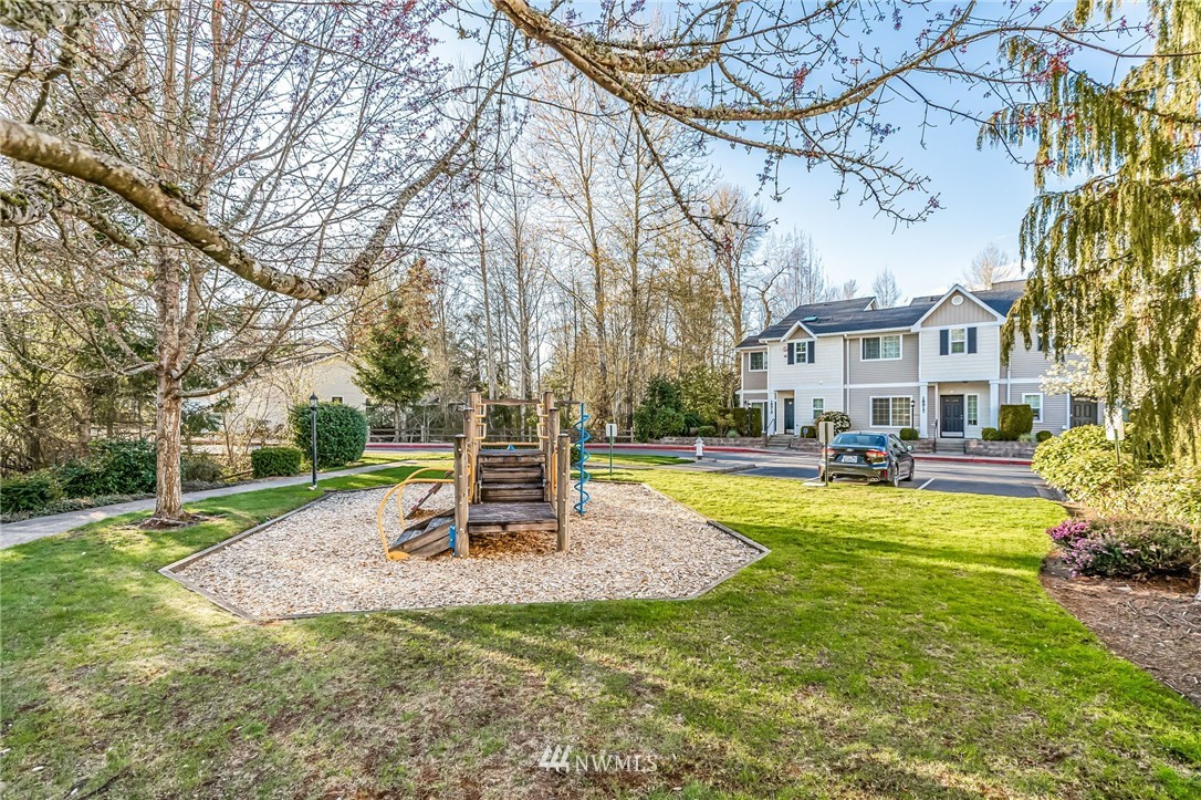18864 108th Lane Southeast Renton, WA 98055 - Photo 27 of 35 Gallery Image 27