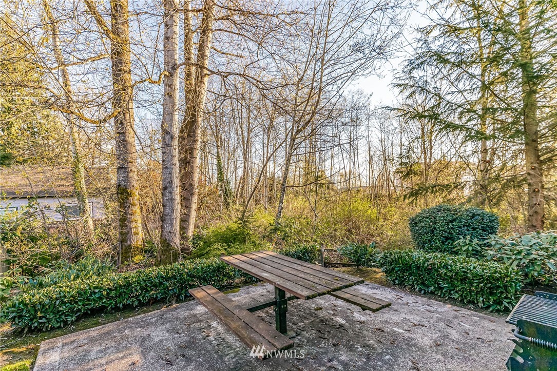 18864 108th Lane Southeast Renton, WA 98055 - Photo 28 of 35 Gallery Image 28