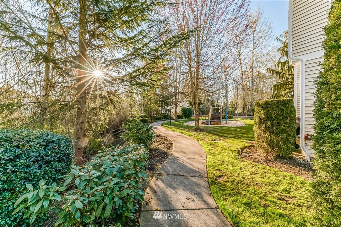 18864 108th Lane Southeast Renton, WA 98055 - Photo 29 of 35 Gallery Image 29