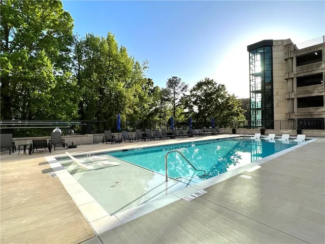 $279,000 | 3040 Peachtree Road Northwest, Unit 301, Atlanta, GA 30305