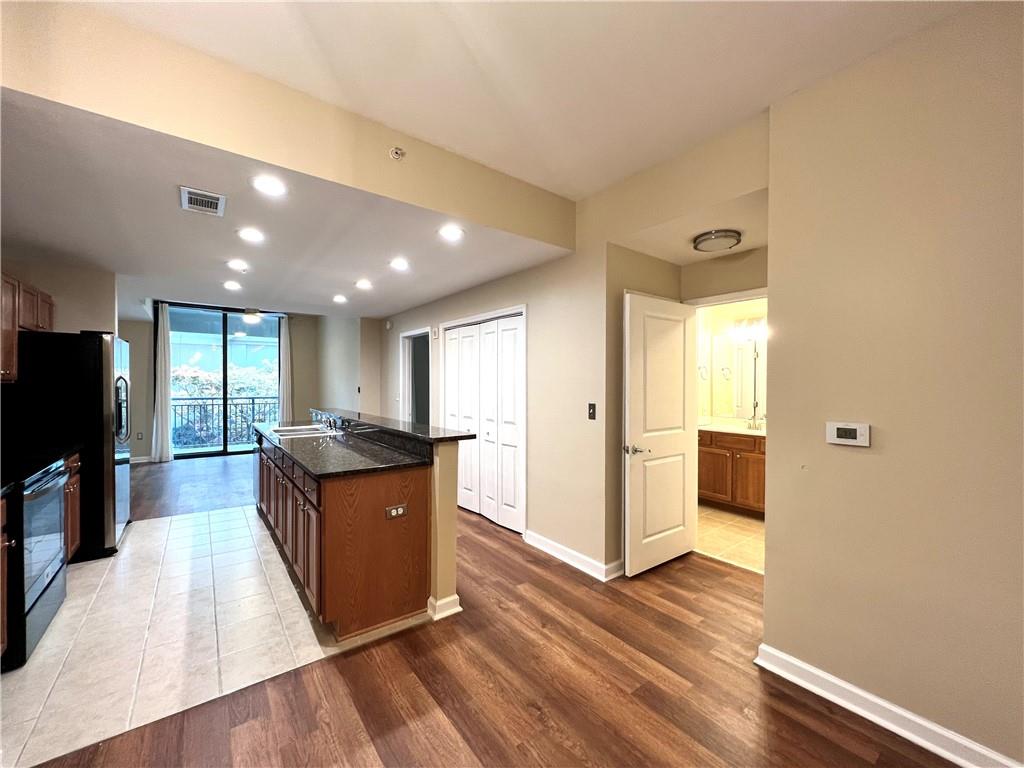 3040 Peachtree Road Northwest, Unit 301 Atlanta, GA 30305 - Photo 8 of 32