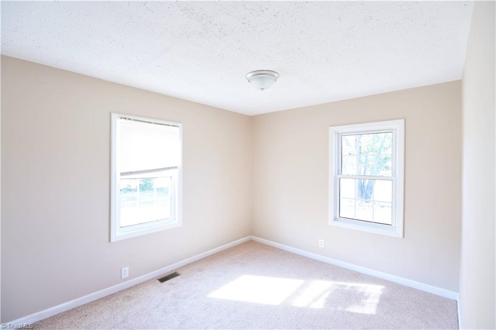 5809 Gumtree Road Winston-Salem, NC 27107 - Photo 14 of 20 Gallery Image 14