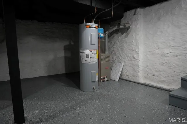 $179,900 | 8725 Goodfellow Boulevard, St. Louis, MO 63147