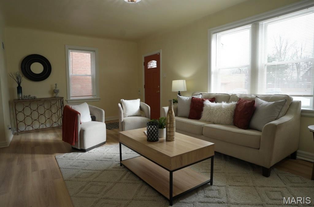 8725 Goodfellow Boulevard St. Louis, MO 63147 - Photo 5 of 25