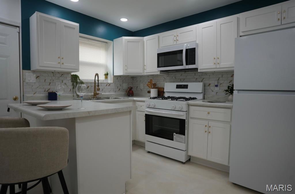 8725 Goodfellow Boulevard St. Louis, MO 63147 - Photo 9 of 25