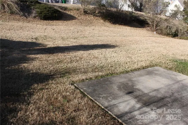 $2,135 | 2715 Old Ironside Drive, Charlotte, NC 28213