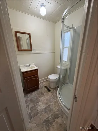 $1,100 | 22 Works Place, Lockport City, NY 14094