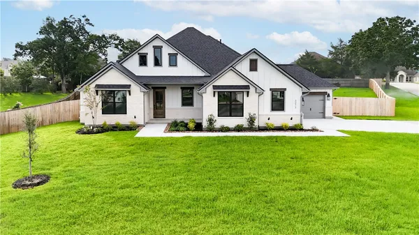 $699,900 | 3273 Rose Hill Lane, Bryan, TX 77808