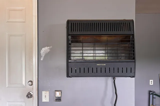 $385,000 | 277 Clearview Road, El Paso, IL 61738