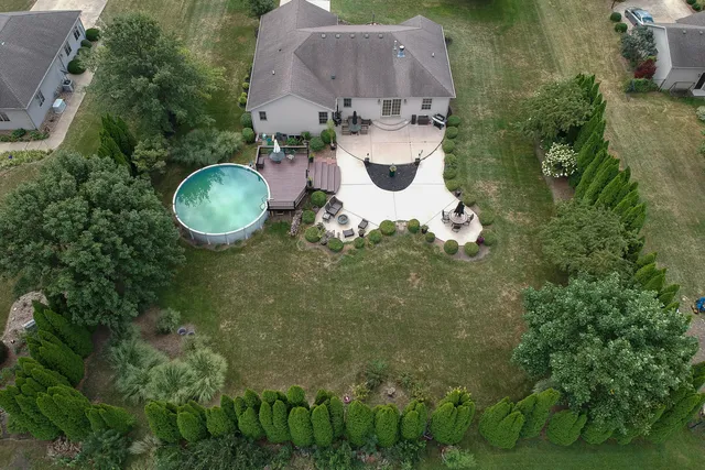 $385,000 | 277 Clearview Road, El Paso, IL 61738