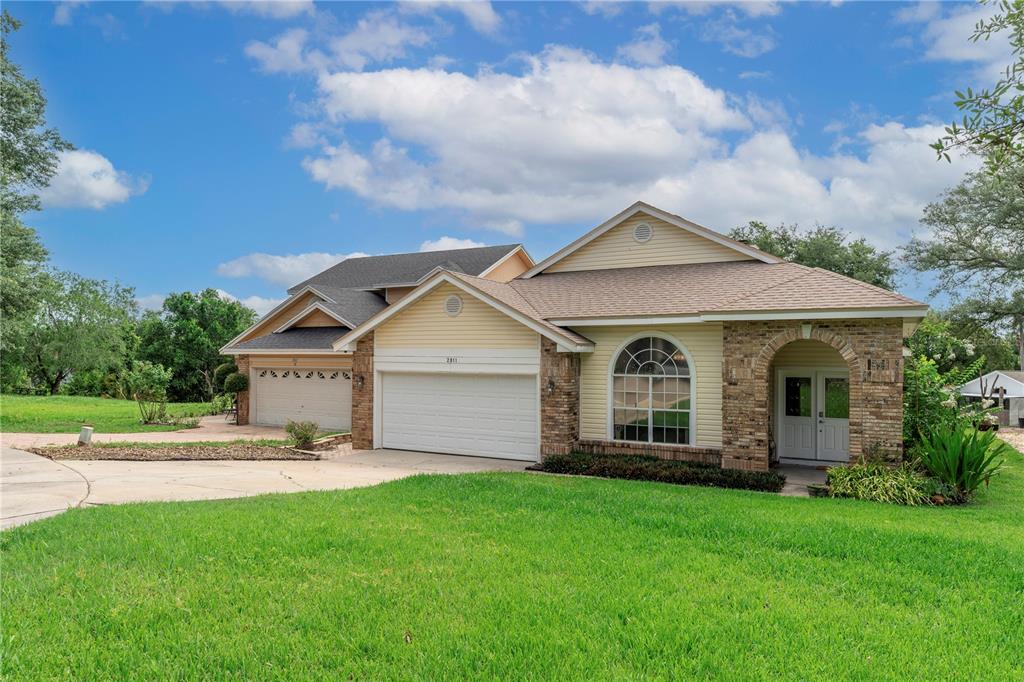 2811 Ripton Court Orlando, FL 32835 - Photo 2 of 46