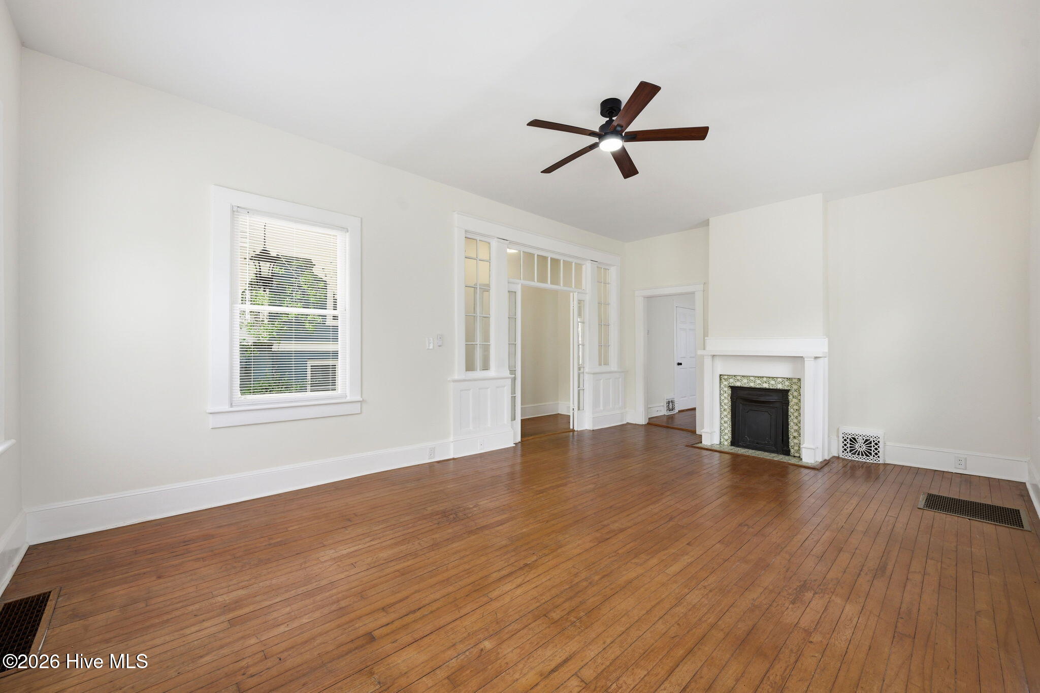 511 Middle Street, Unit A New Bern, NC 28560 - Photo 5 of 29