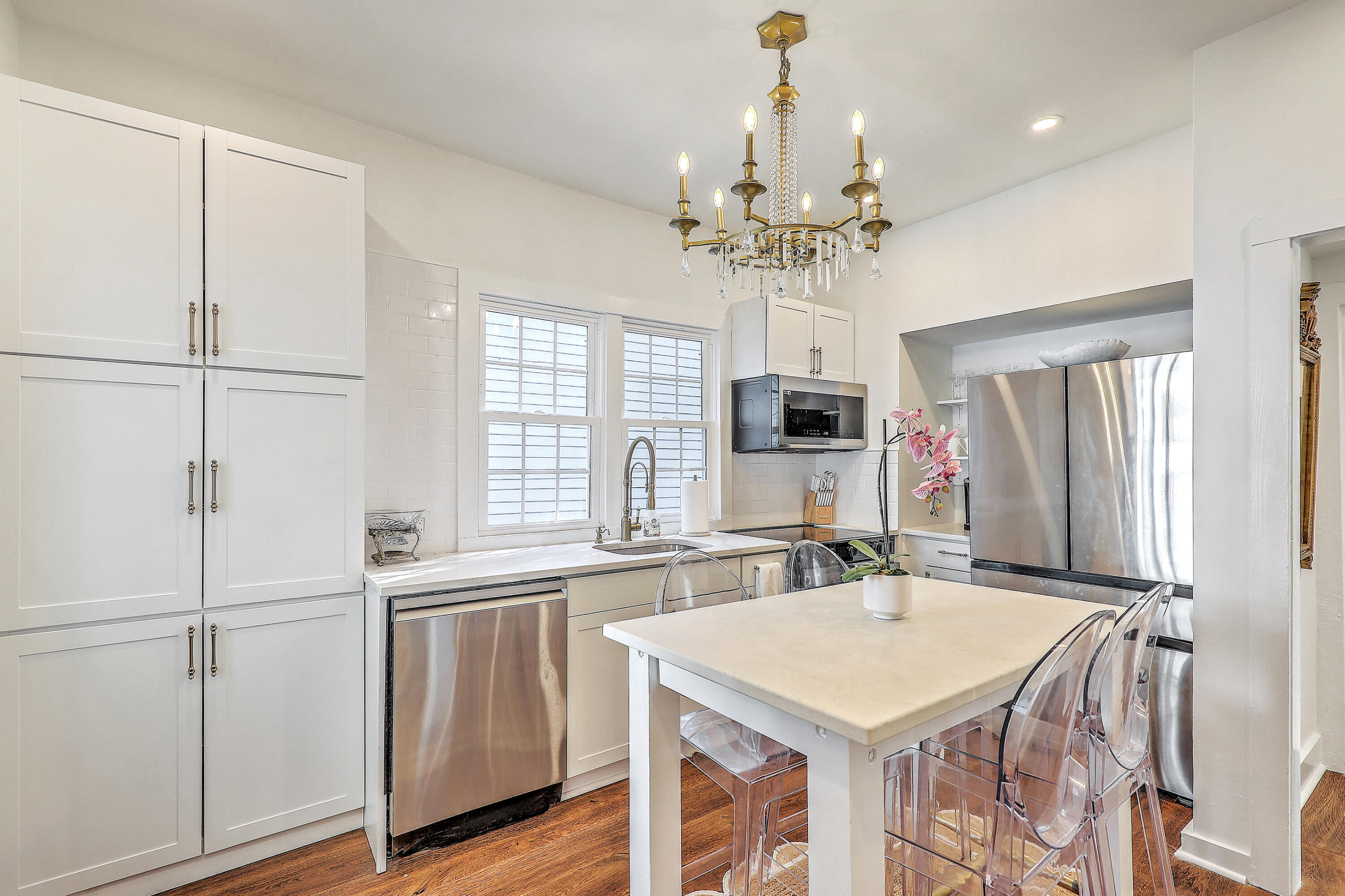 65 Ashe Street, Unit A Charleston, SC 29403 - Photo 8 of 34 0W7A9441_2_3_4_5_6_7