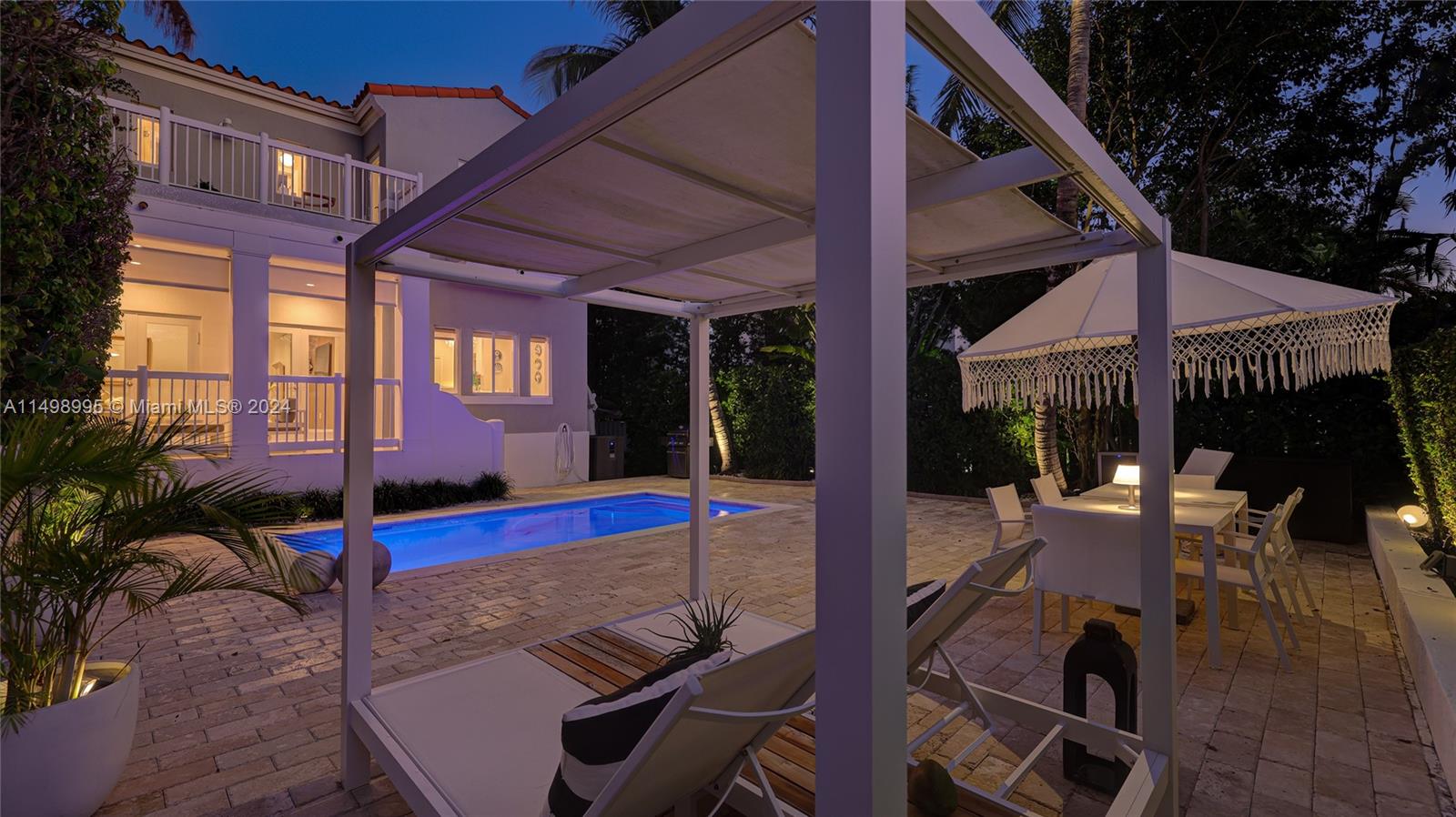 668 Fernwood Road, Unit 2 Key Biscayne, FL 33149 - Photo 4 of 43