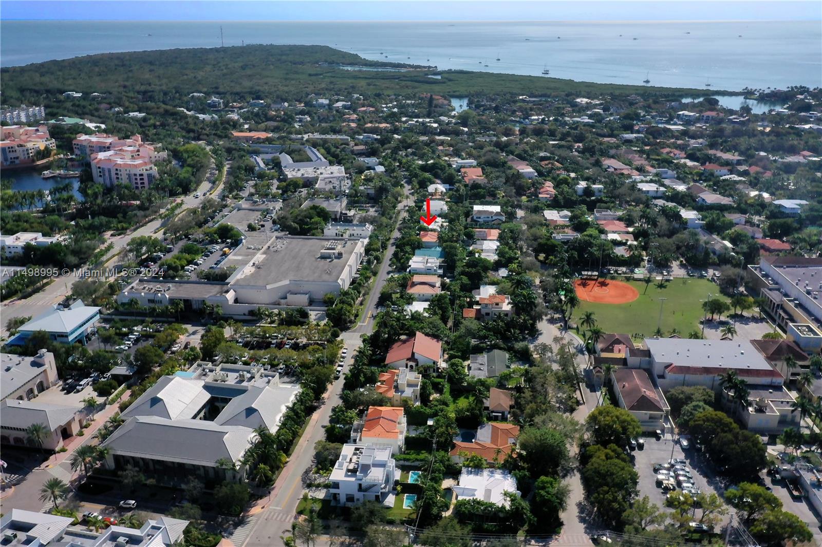 668 Fernwood Road, Unit 2 Key Biscayne, FL 33149 - Photo 41 of 43