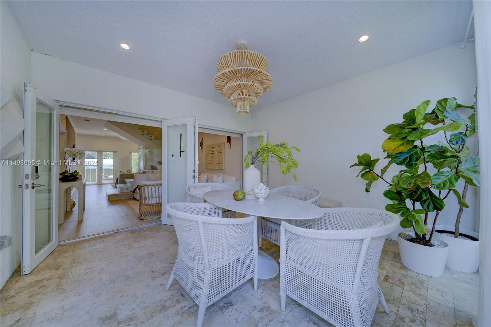 668 Fernwood Road, Unit 2 Key Biscayne, FL 33149 - Photo 10 of 43