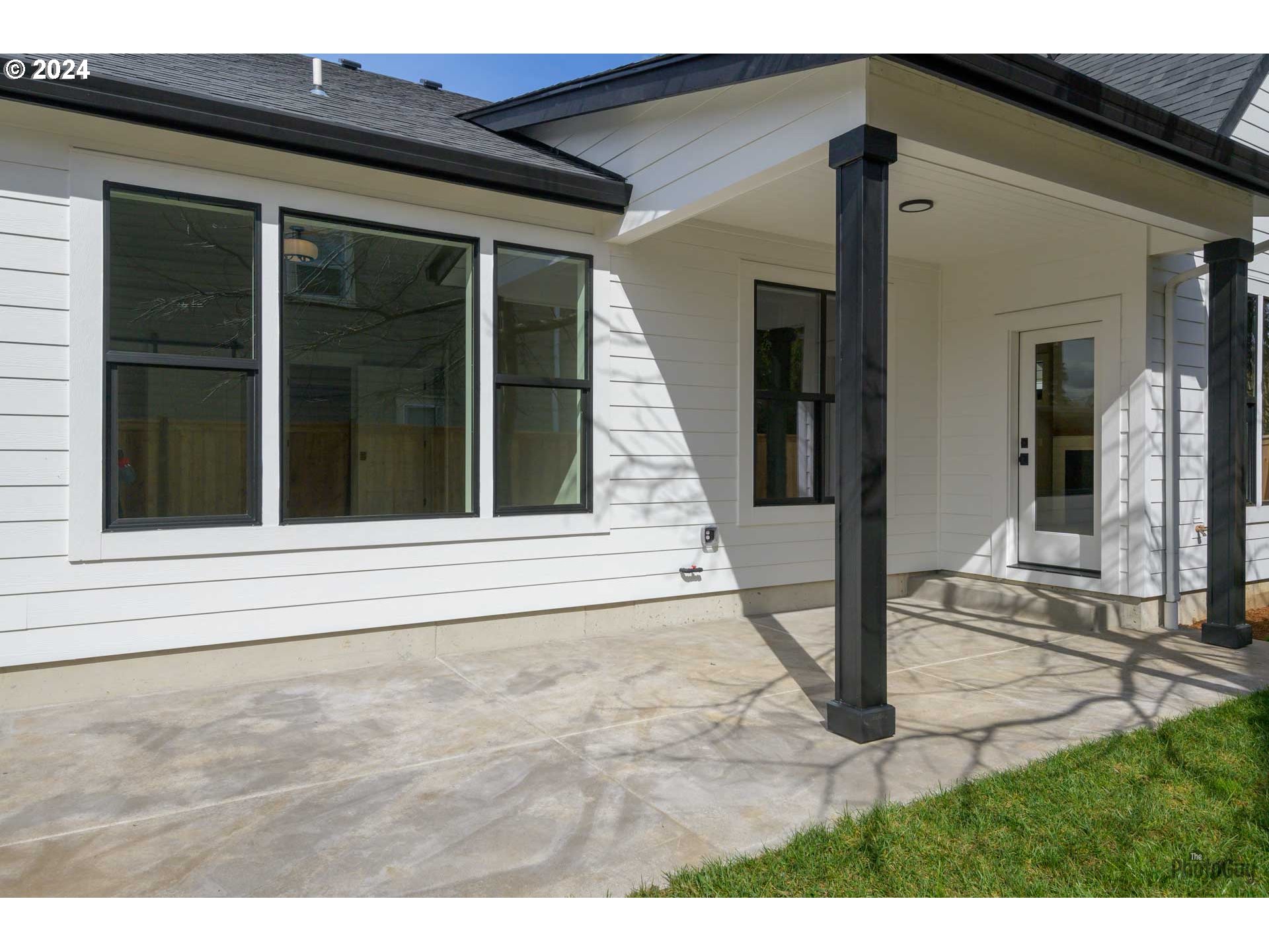 32752 Coburg Road Eugene, OR 97408 - Photo 35 of 38 Gallery Image 35