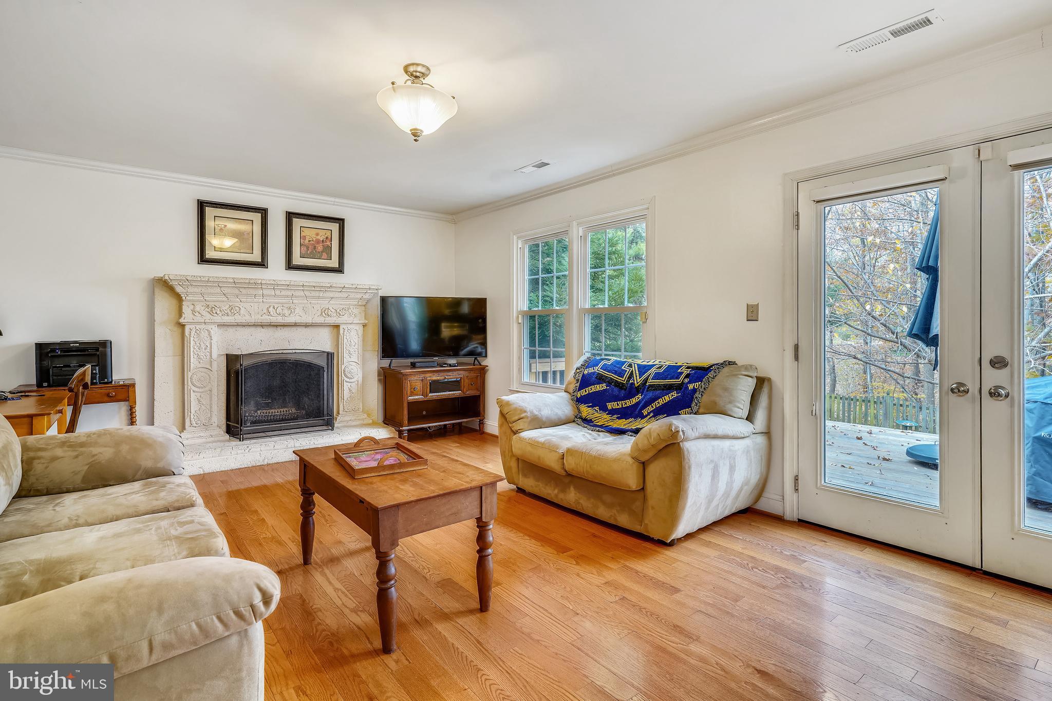 9506 Retriever Road Burke, VA 22015 - Photo 11 of 34