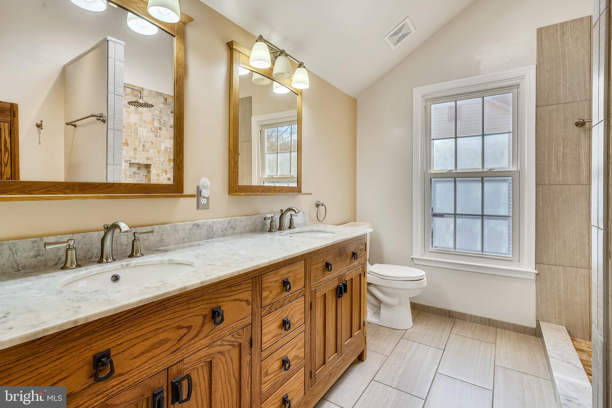 9506 Retriever Road Burke, VA 22015 - Photo 18 of 34