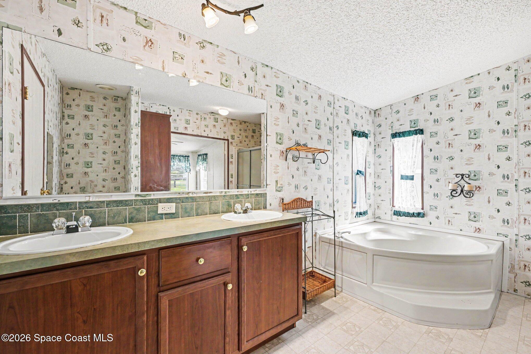 4785 Harrison Road Mims, FL 32754 - Photo 13 of 34 primary bathroom