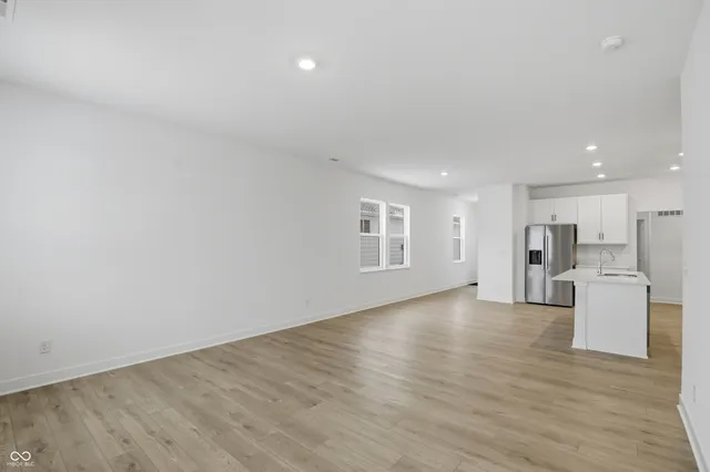 $320,280 | 5258 Foxley Pk Lane, Avon, IN 46123