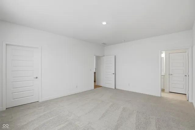 $320,280 | 5258 Foxley Pk Lane, Avon, IN 46123