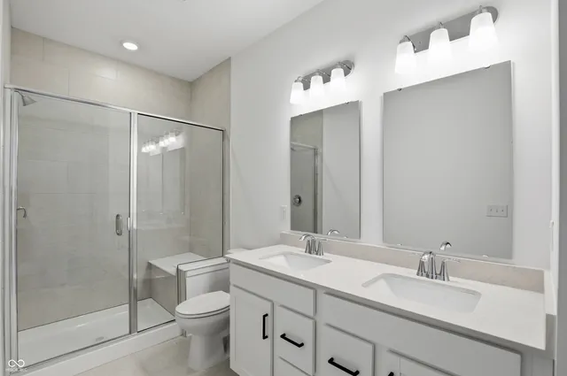 $320,280 | 5258 Foxley Pk Lane, Avon, IN 46123