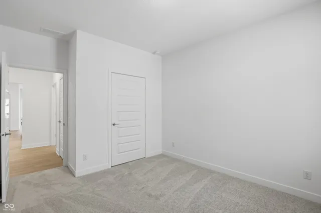 $320,280 | 5258 Foxley Pk Lane, Avon, IN 46123