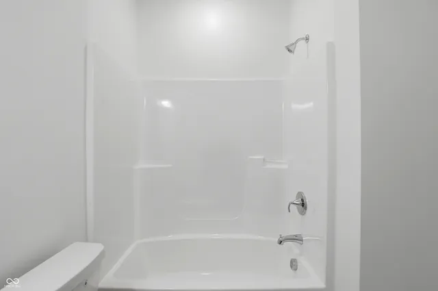 $320,280 | 5258 Foxley Pk Lane, Avon, IN 46123