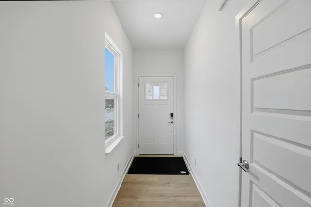 $320,280 | 5258 Foxley Pk Lane, Avon, IN 46123