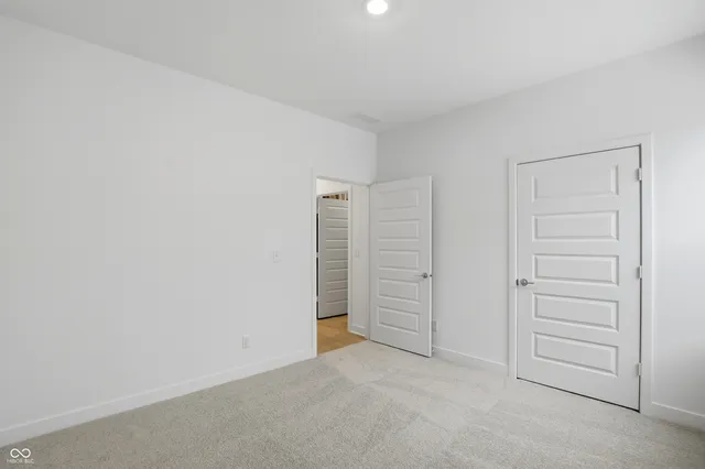 $320,280 | 5258 Foxley Pk Lane, Avon, IN 46123