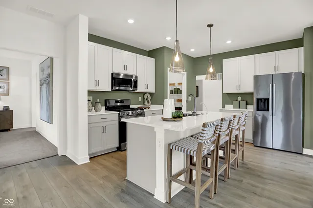 $324,230 | 5258 Foxley Pk Lane, Avon, IN 46123