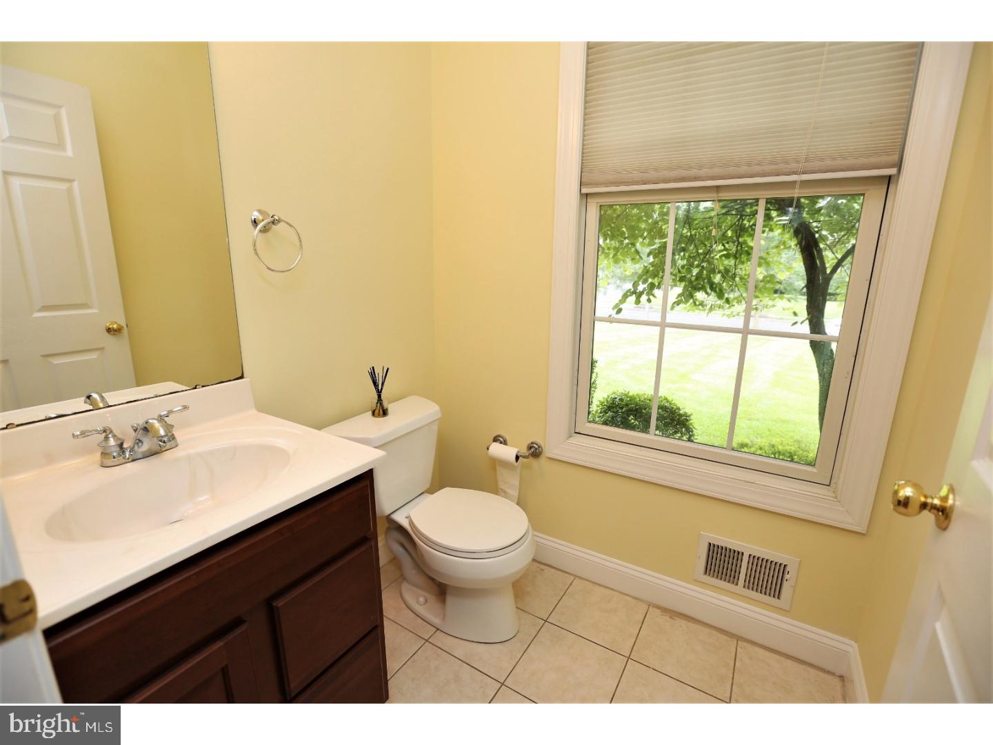 22 Priory Road Princeton Junction, NJ 08550 - Photo 12 of 25