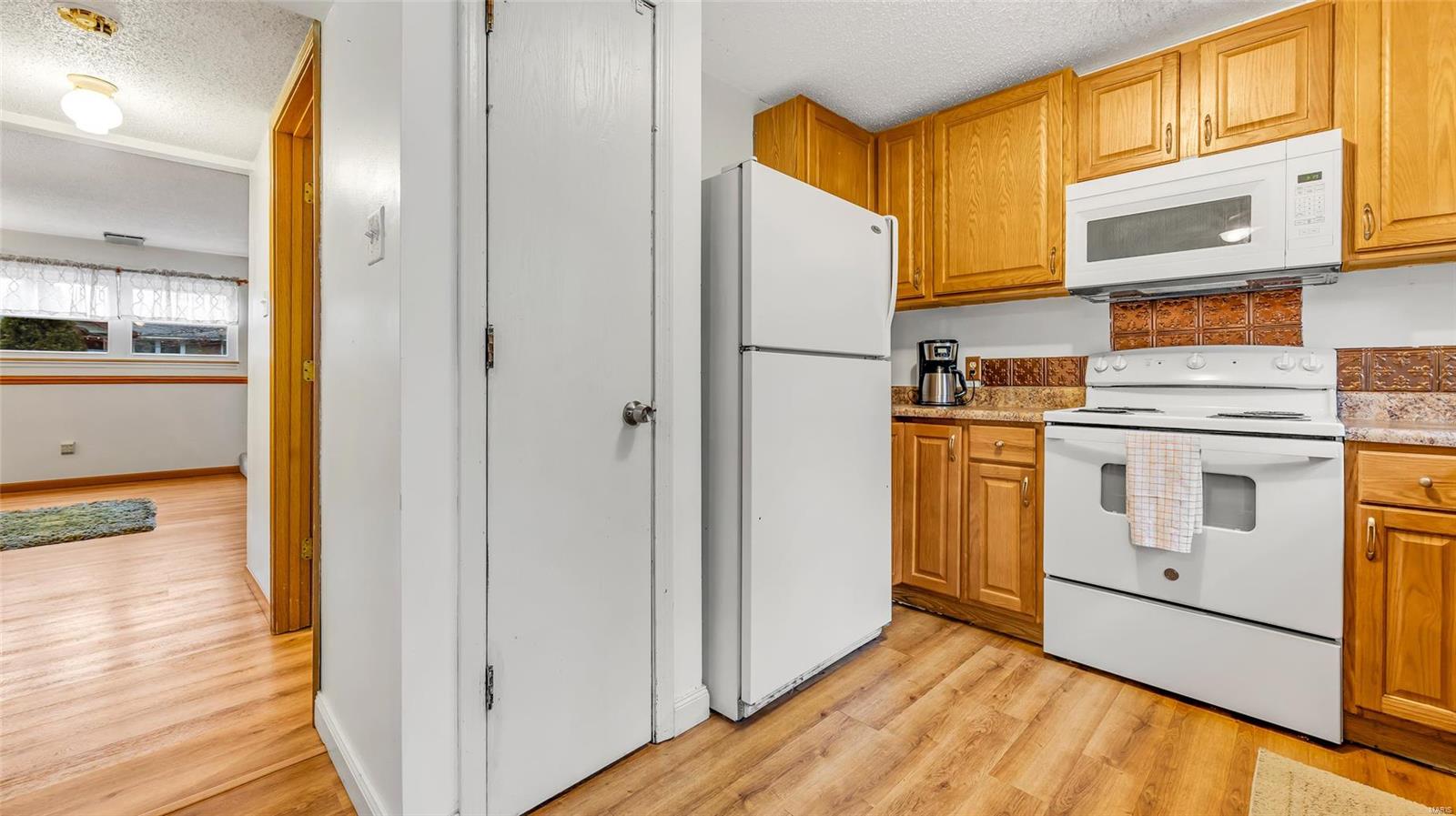 306 Della Drive St. Peters, MO 63376 - Photo 11 of 24