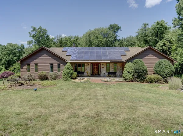 $600,000 | 210 Pratt Street, Southington, CT 06489