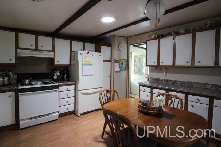 W4628 Oakwood Road, Unit 30 Daggett, MI 49821 - Photo 4 of 34 Gallery Image 4