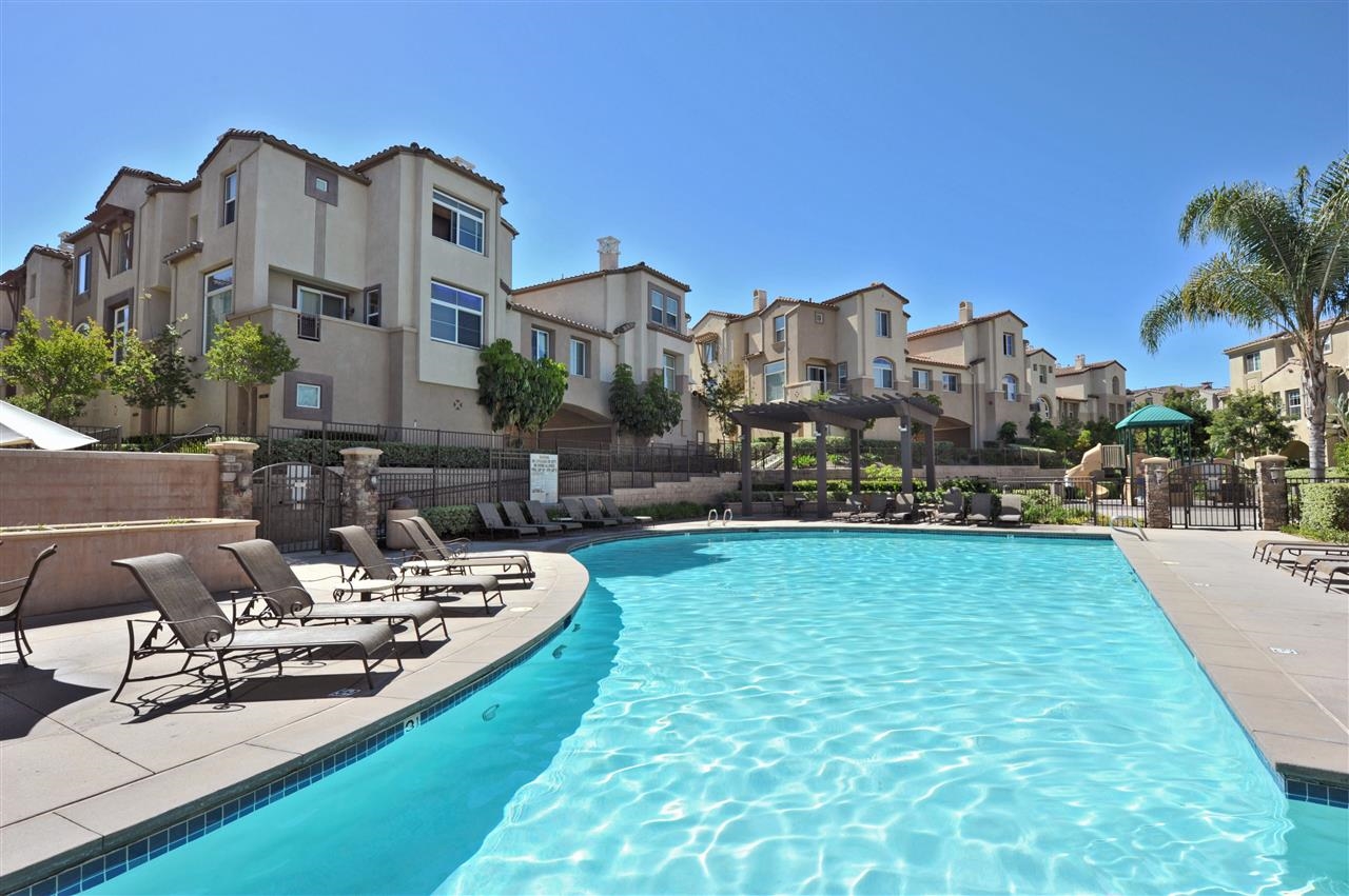 429 Almond Road San Marcos, CA 92078 - Photo 15 of 17