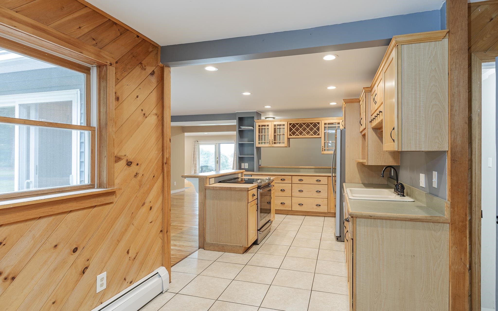 530 Old Walpole Road Surry, NH 03431 - Photo 6 of 48