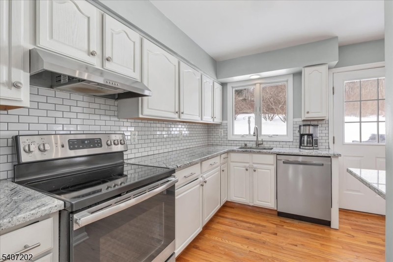 331 County Road 513 Califon, NJ 07830 - Photo 16 of 50