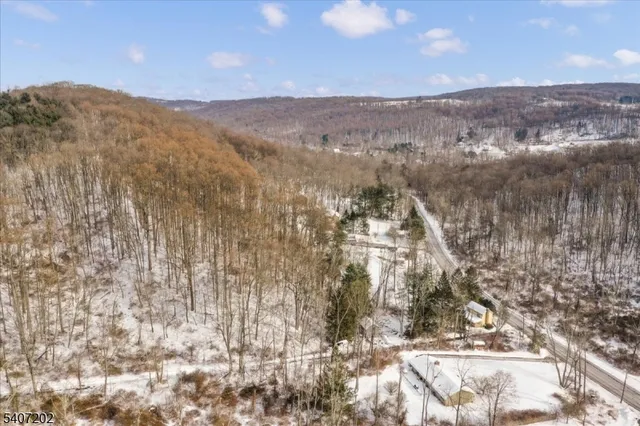 $475,000 | 331 County Road 513, Califon, NJ 07830