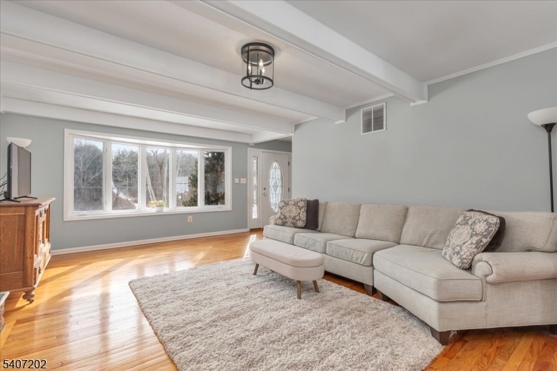 331 County Road 513 Califon, NJ 07830 - Photo 8 of 50