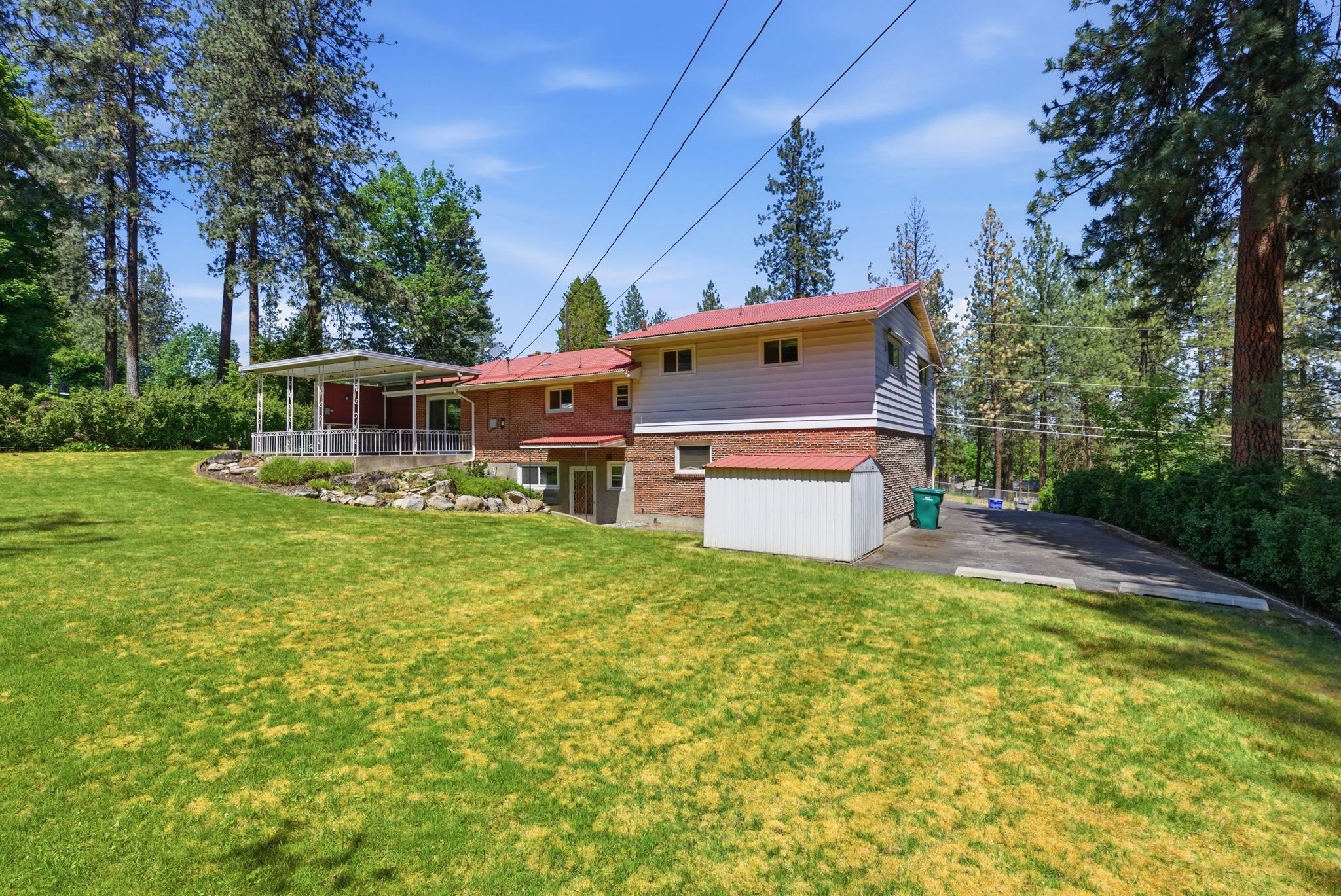 903 West Hawthorne Road Spokane, WA 99218 - Photo 45 of 50