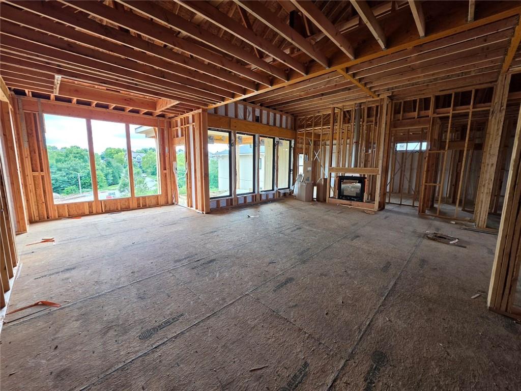 11256 South Gleason Road Olathe, KS 66061 - Photo 2 of 6