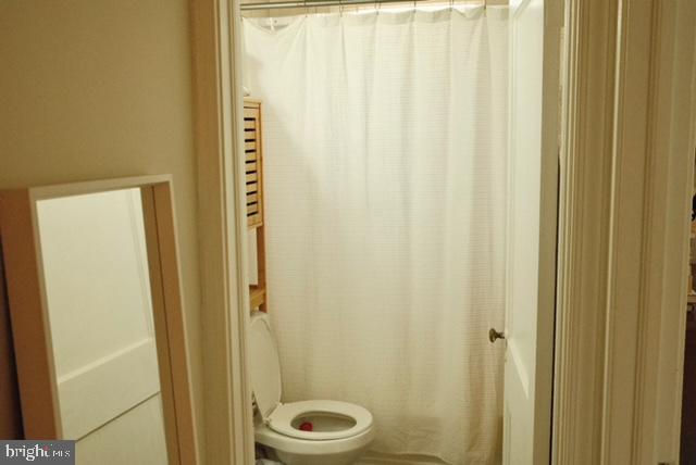 501 Vernon Road, Unit 2 Philadelphia, PA 19119 - Photo 11 of 13